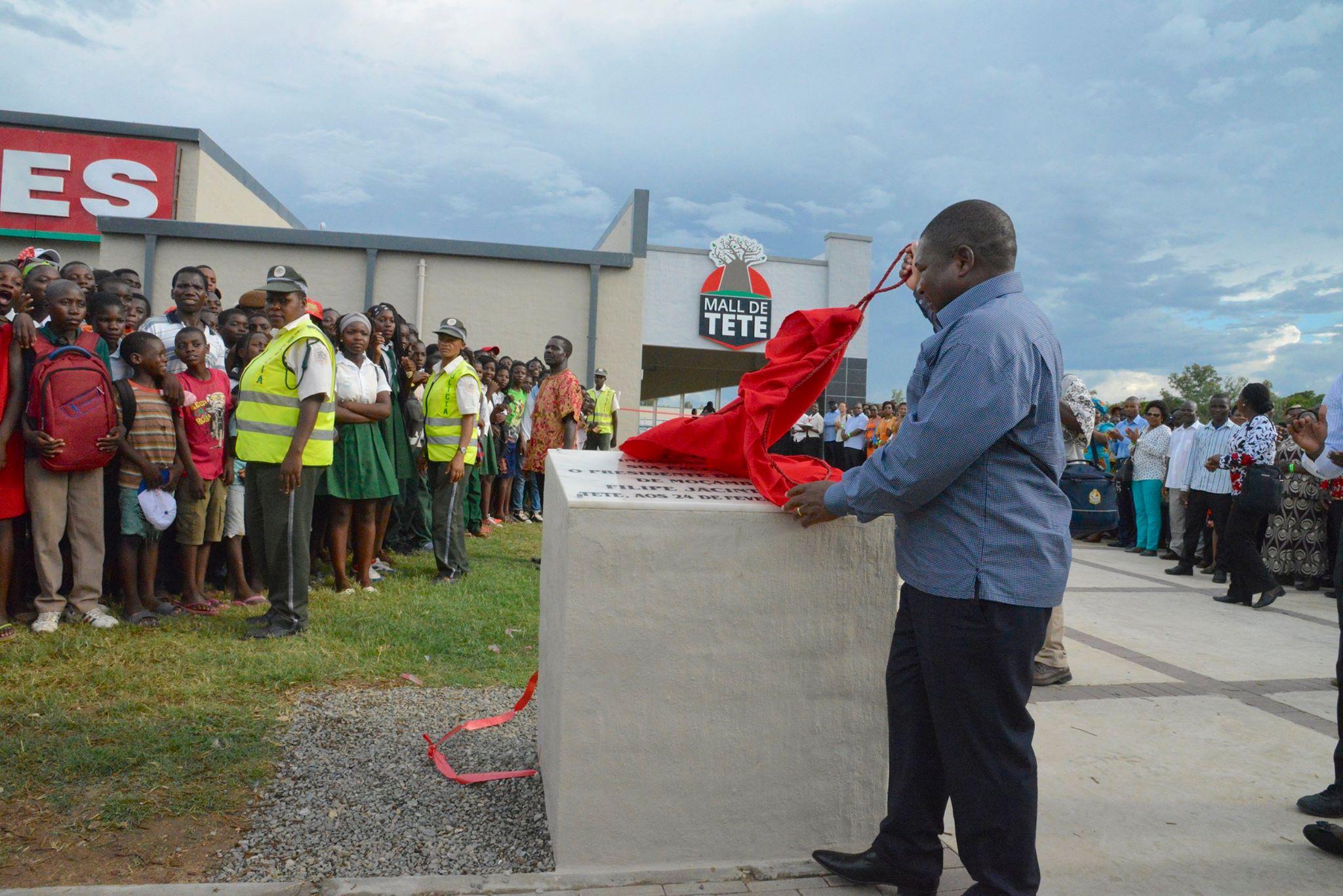 Inauguração do mall de Tete