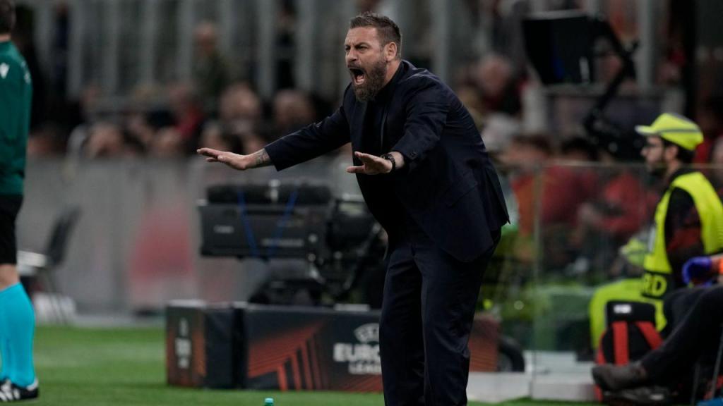 De Rossi no AC Milan-Roma - Liga Europa (Antonio Calanni/AP)