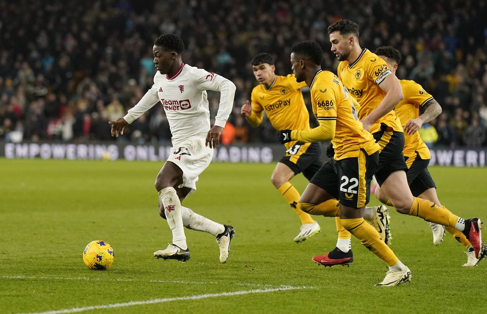 Kobbie Mainoo: quem é o miúdo que deu a vitória ao ManUnited no Molineux