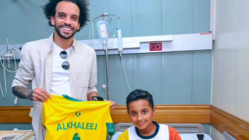 Fábio Martins visita adepto especial no hospital