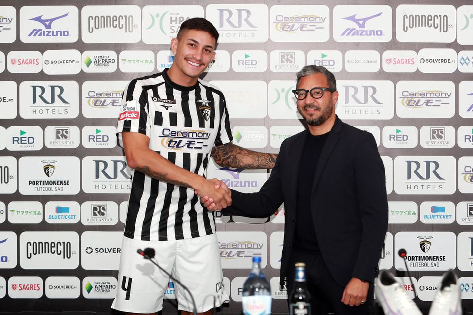 Thiago Dombroski (Portimonense): «Sonho do Samaris é ver-me num dos grandes de Portugal»