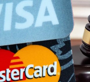 Acordo de US$30 mil milhões entre a Visa e a Mastercard sobre as comissões de débito rejeitado por um juiz norte-americano