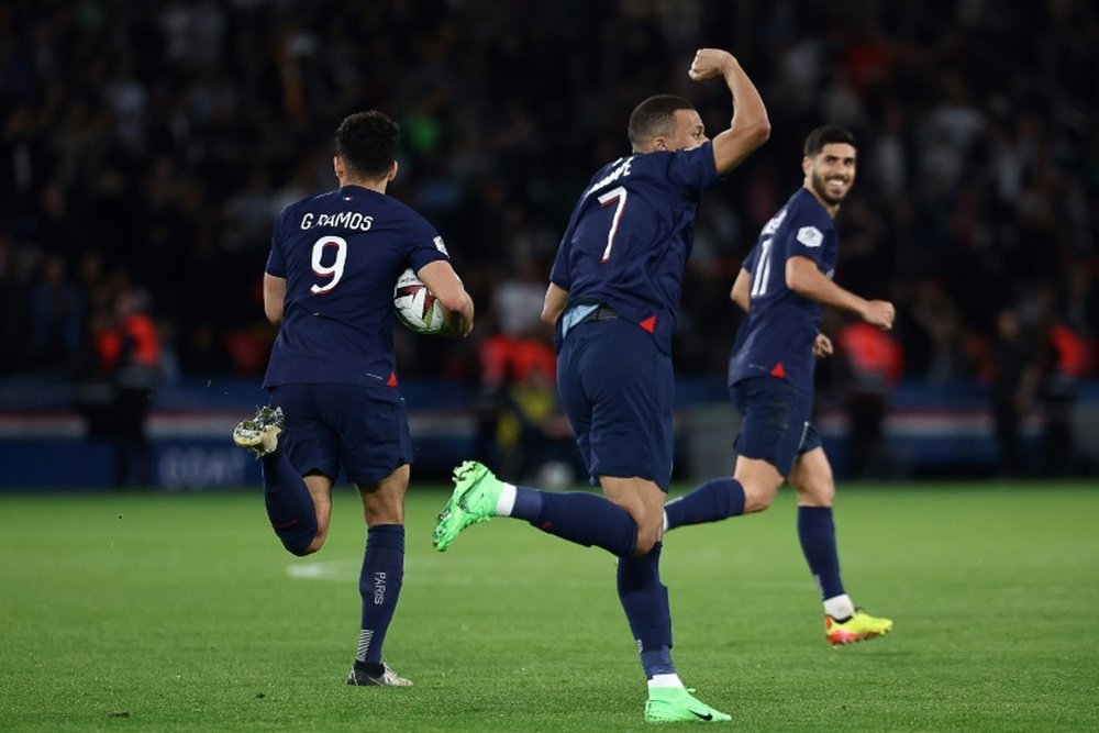 O PSG empatou com o lanterna antes de enfrentar o PSG. AFP