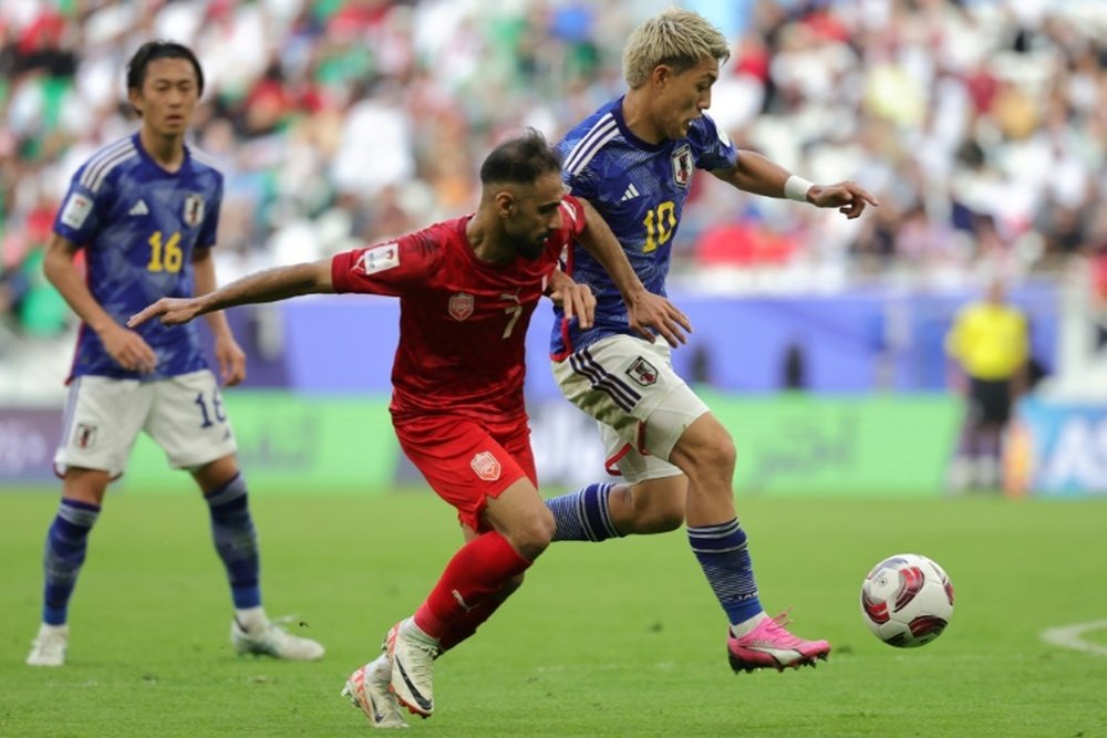 Japão não toma conhecimento do Bahrein e avança na Copa da Ásia. AFP