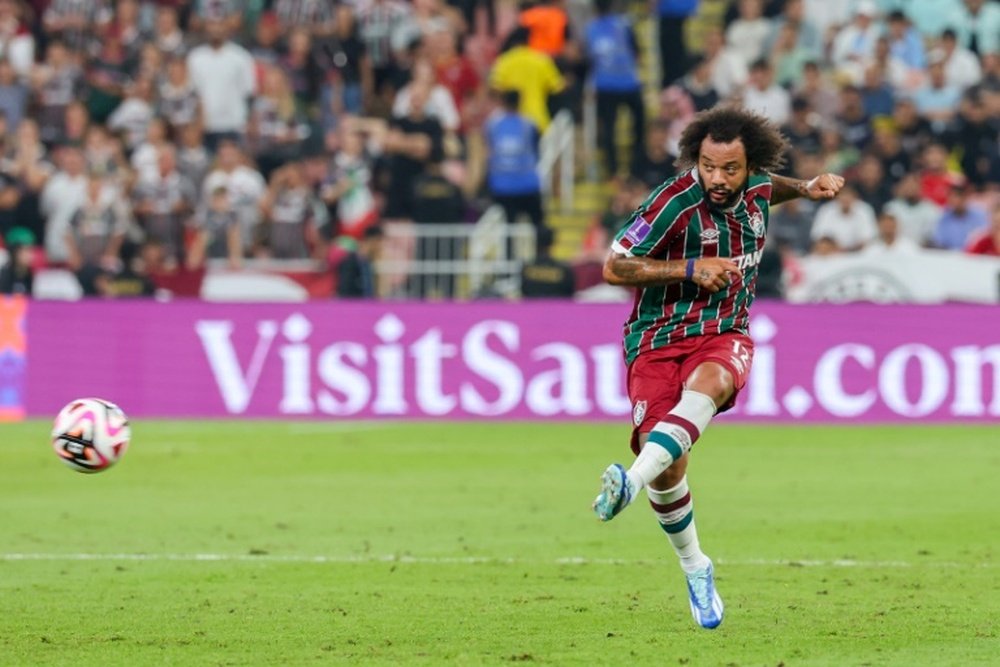 O ídolo Marcelo com a camisa Tricolor. EFE