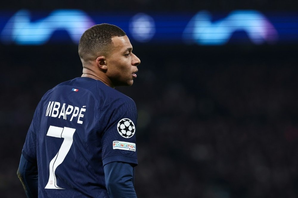 Mbappé disse, no Palácio do Eliseu, que ainda não fechou nada com o Real. AFP