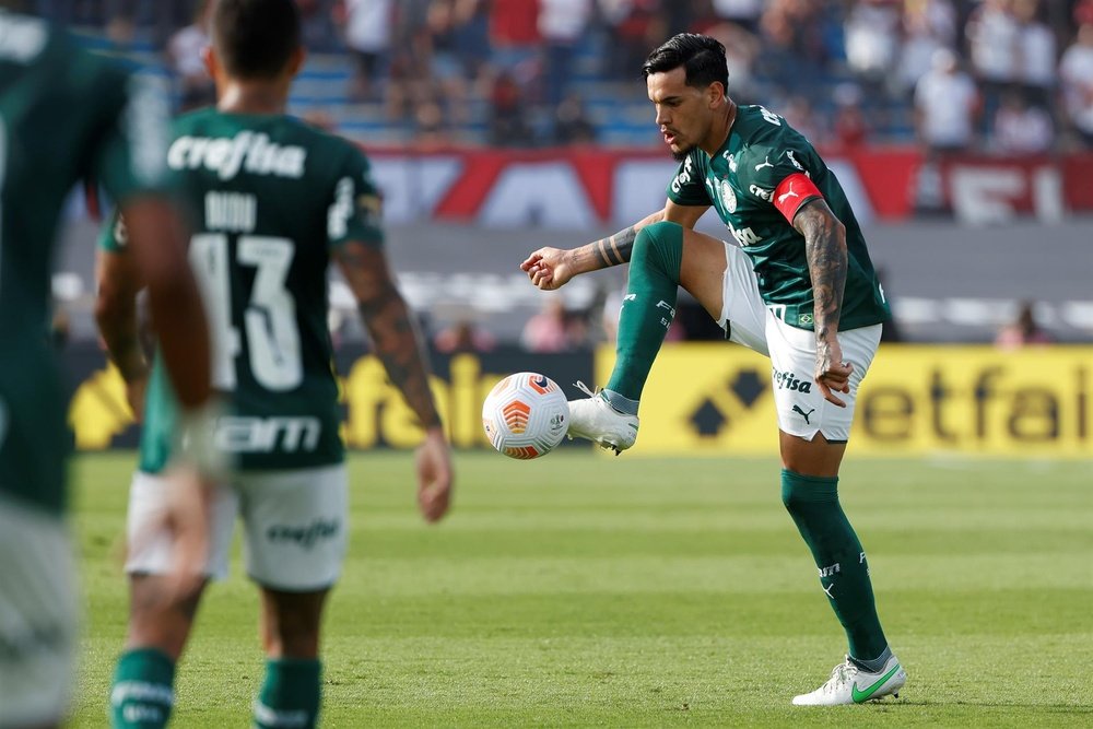 Gustavo Gómez com a camisa do Palmeiras.  EFE/ Juan Ignacio Roncoroni