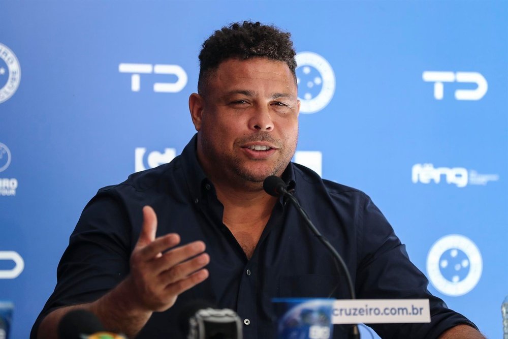 Ronaldo Fenômeno em coletiva de imprensa.  EFE/ Sebastiao Moreira