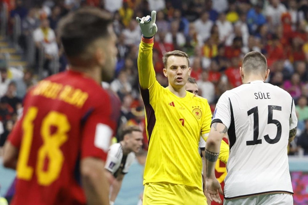 Neuer é cortado da Alemanha a 20 dias da Champions. EFE