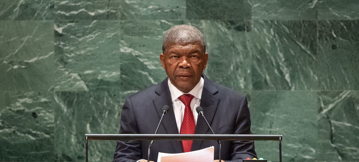 O presidente de Angola, João Manuel Gonçalves Lourenço, discursa no debate geral da 78ª sessão da Assembleia Geral