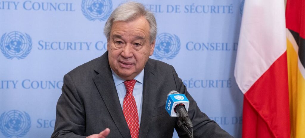 O secretário-geral da ONU, António Guterres, informa a mídia fora do Conselho de Segurança sobre a situação em Gaza