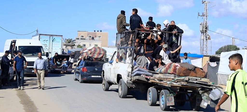 Os habitantes de Gaza estão evacuando Rafah com medo de um ataque terrestre.