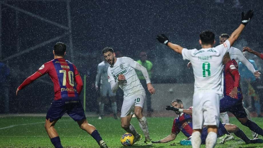 PINGOU. Paulinho marcou o primeiro dos leões em Chaves