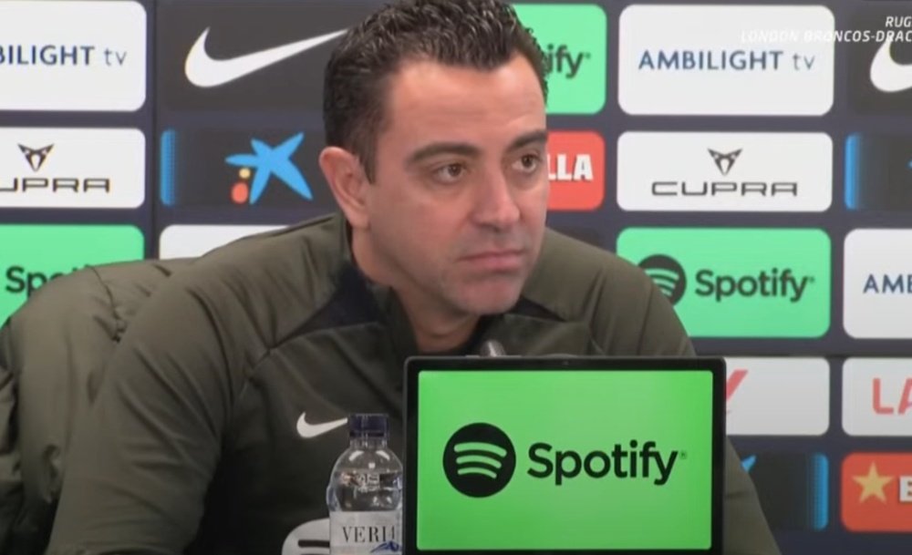 Xavi Hernández em entrevista coletiva. Captura/Esport3